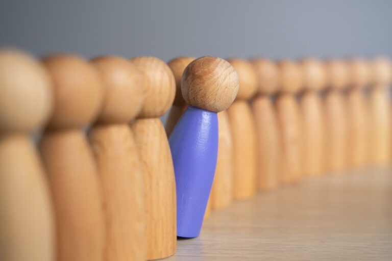 La forza del confronto: quando le organizzazioni crescono grazie alle voci diverse