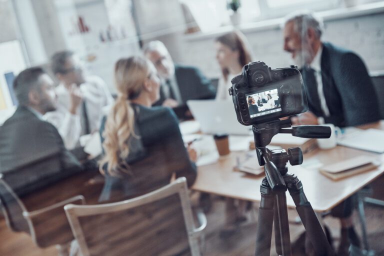 La VR Stress Lavoro correlato: la fotografia di un sistema sotto pressione